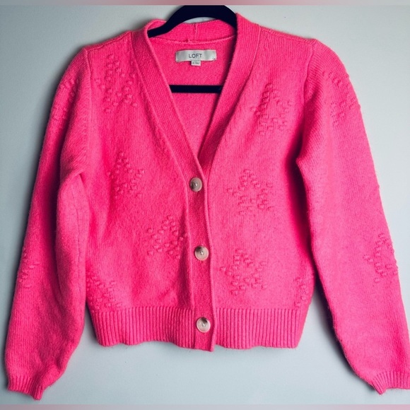 LOFT Neon Pink Button Up V Neck Cardigan XS Women Sweater.PREPPY - Picture 2 of 7